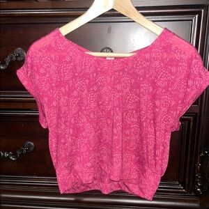 Women's Pink Top